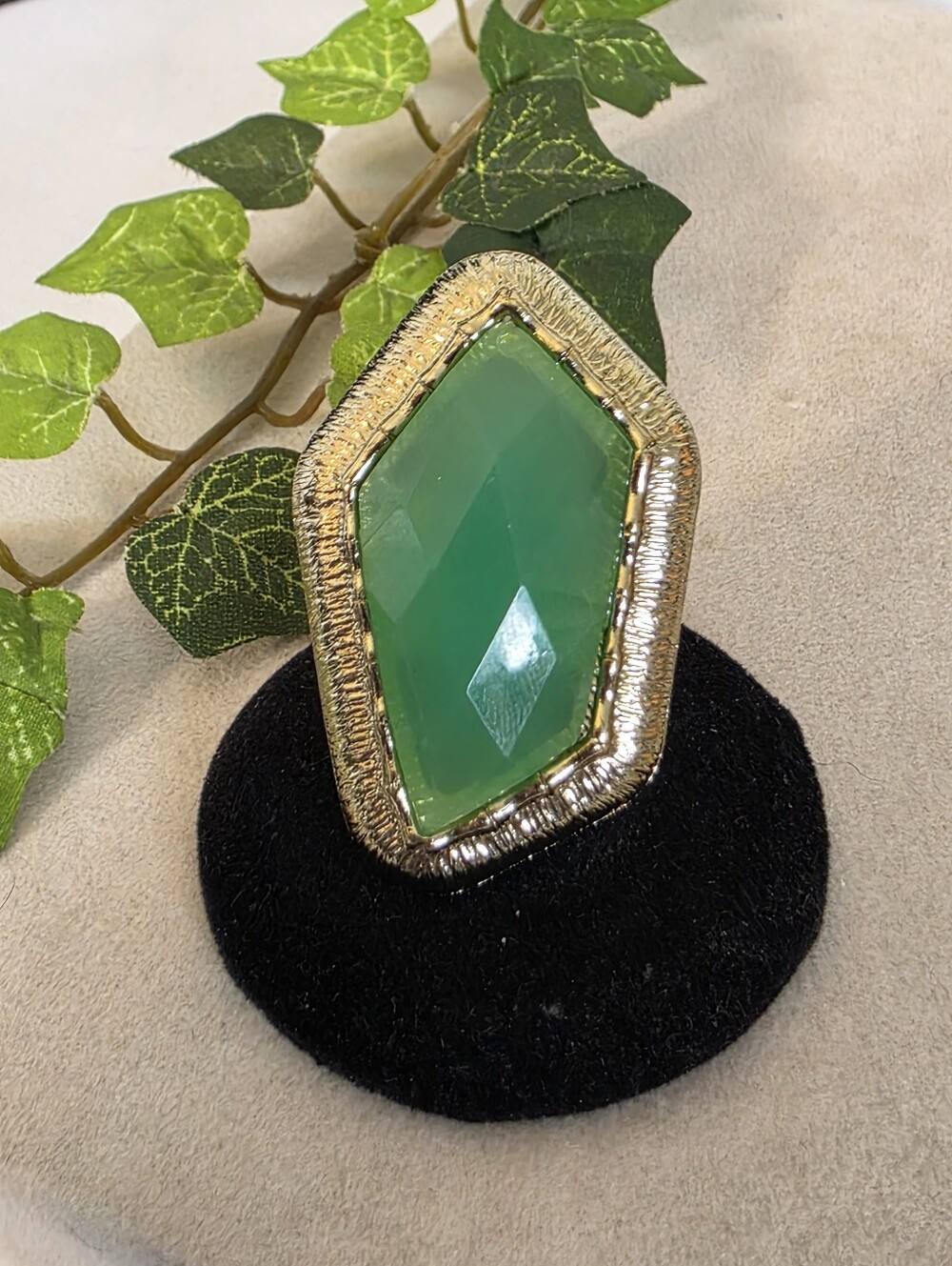 Gold Tone Green Stone Textured Frame Shield Ring Stretch Band